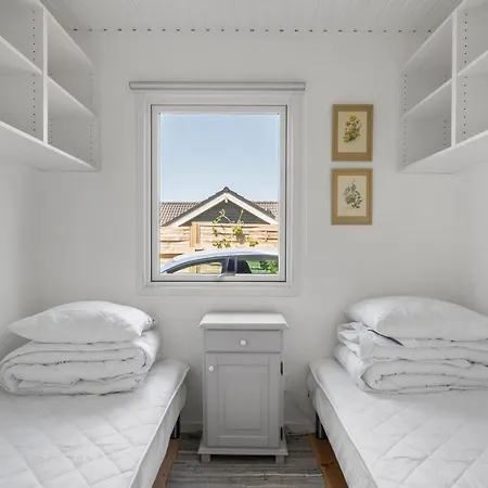 בית נופש Beautiful In With House Sea View *